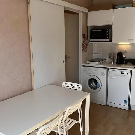 T3 Cosy, Proche Et Thalasso, Avec Balcon Et équipements Modernes, Wifi Inclus - Fr-1-487-356 * Cabourg